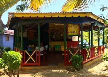 Little Bay Cabins Holiday park